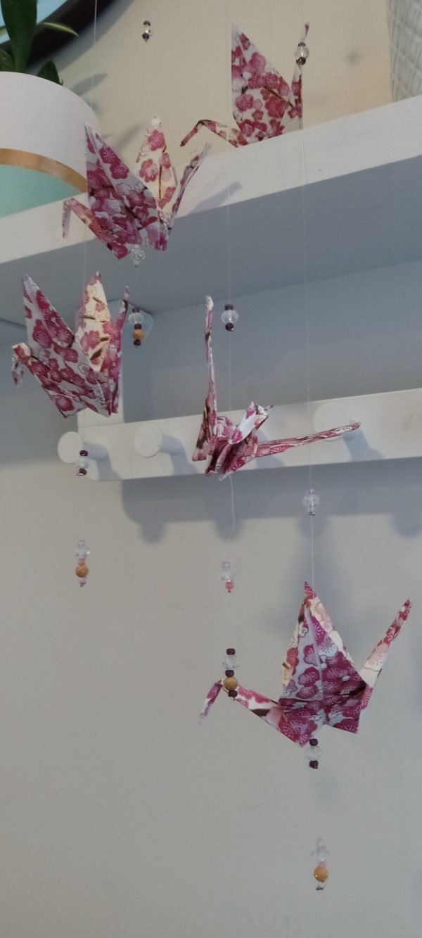 Mobile en origami (oiseaux roses) – Image 4