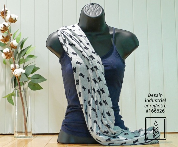 Foulard infini en bambou gris aux motifs de chiens – Image 6