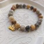 Bracelet agate et petit pendentif couronne – Image 2