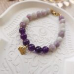 Bracelet améthyste et couronne – Image 3