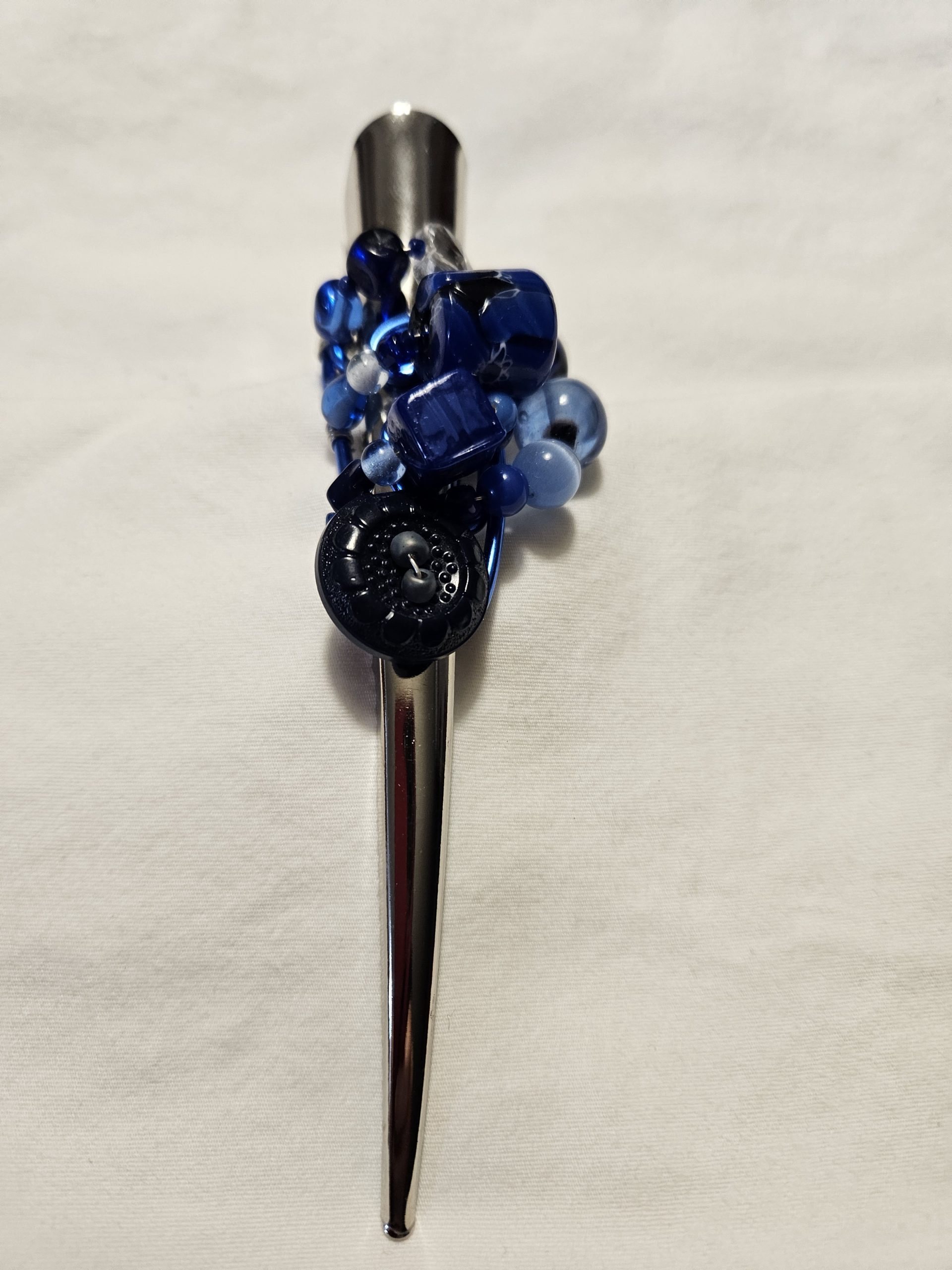 Pince à cheveux unique bleue