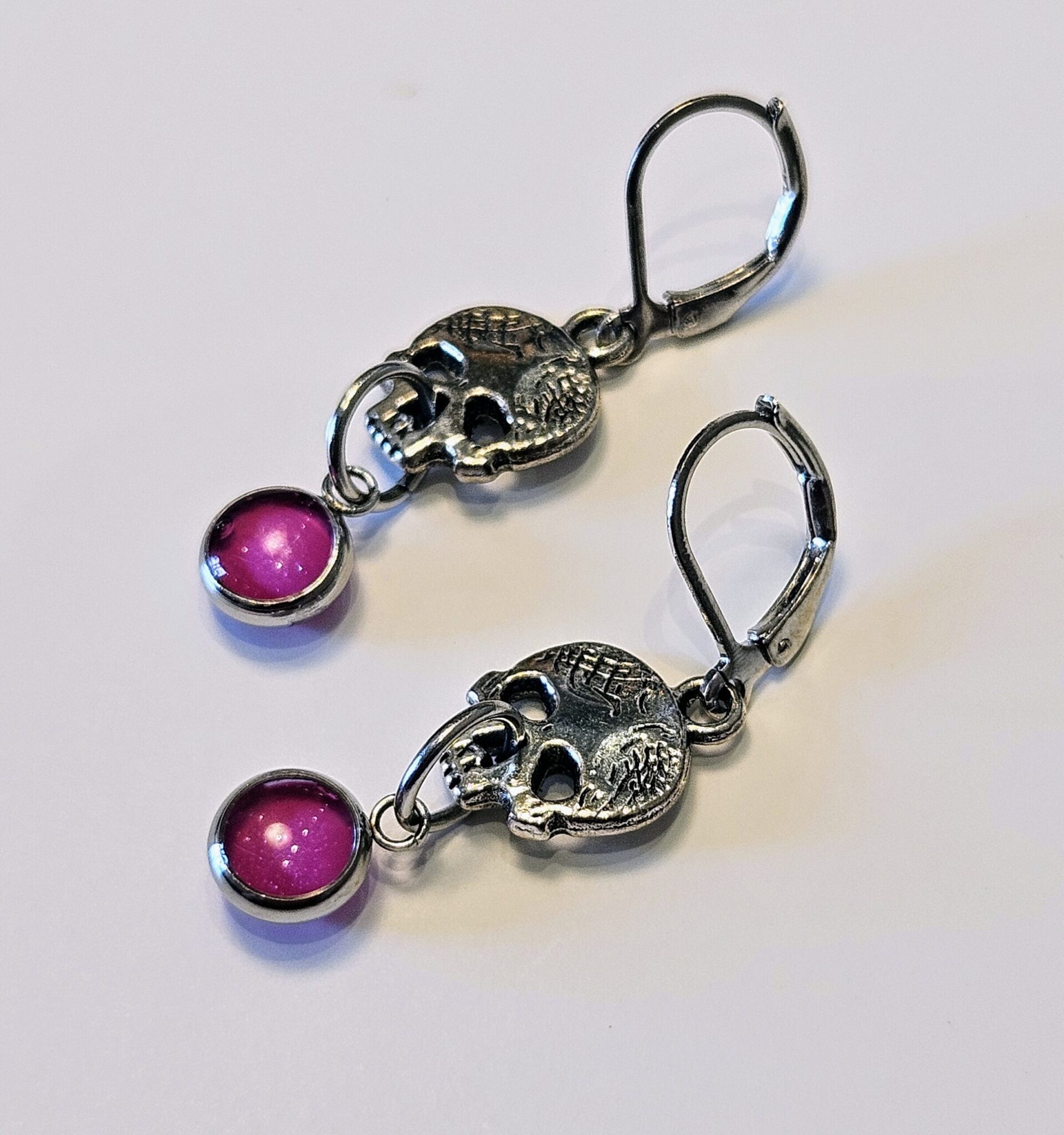 Crânes roses | Boucles d'oreilles