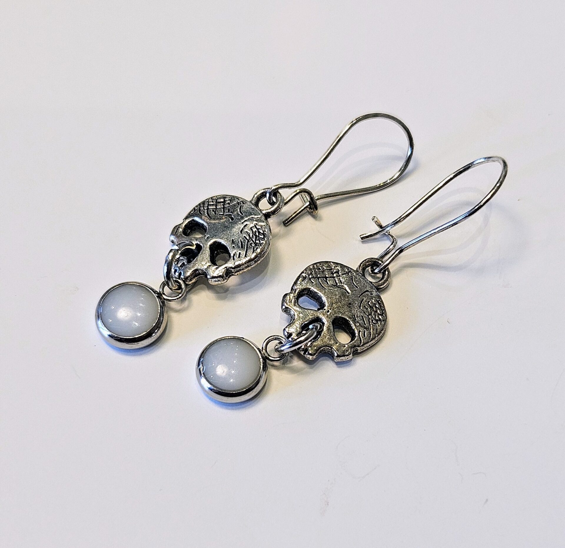 Crânes blancs | Boucles d'oreilles