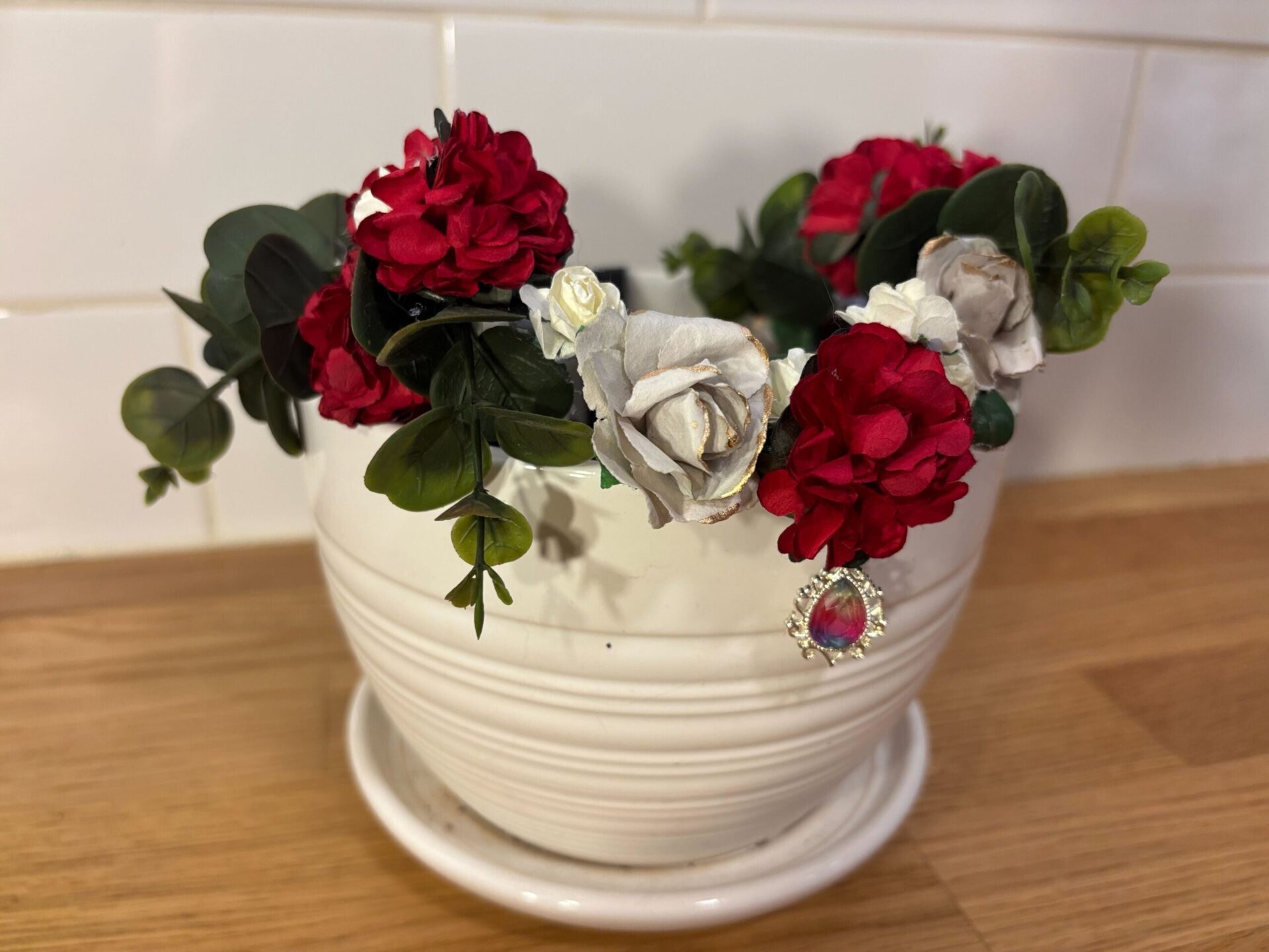 Diadème elfique roses et bijou multicolore (85$)