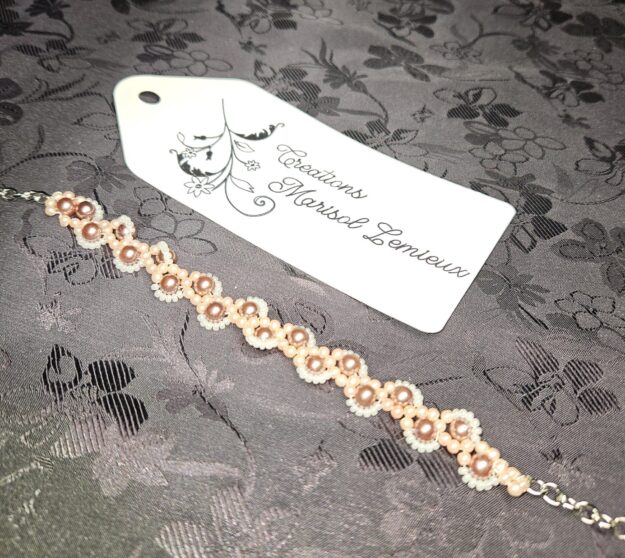 Bracelet torsade rose