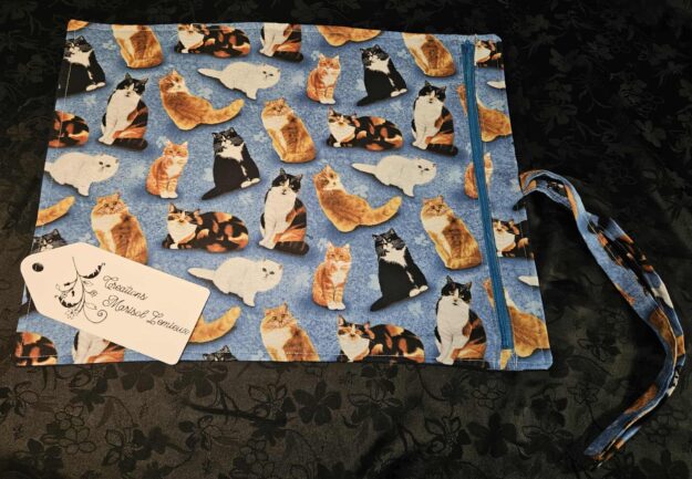 Napperon avec pochette pour ustensiles