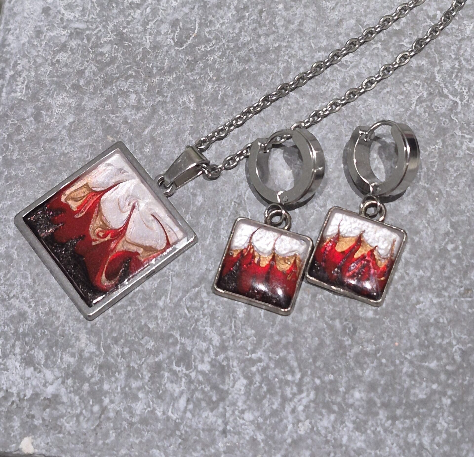 Feu | Ensemble collier et boucles