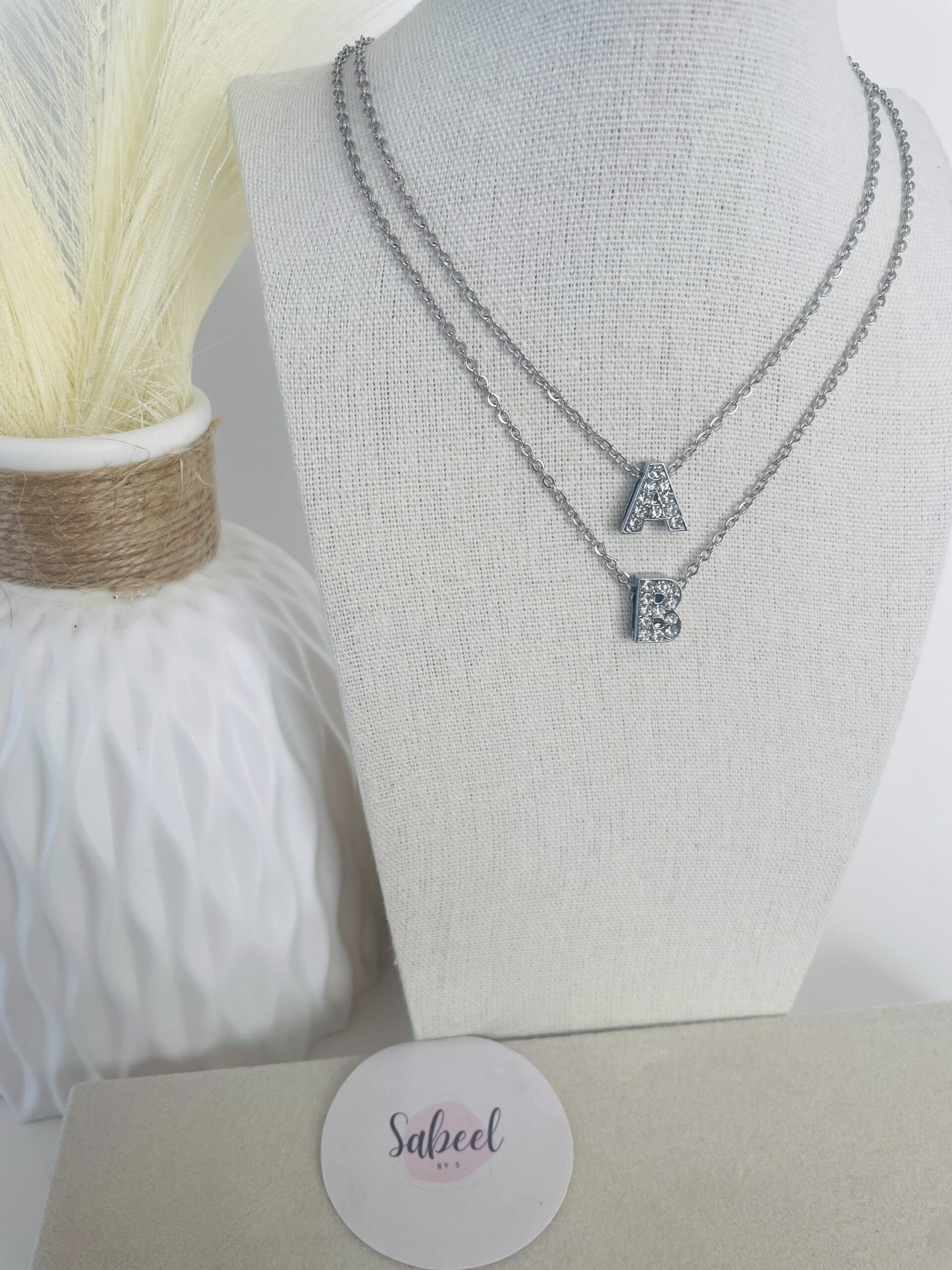 Collier initiale argenté