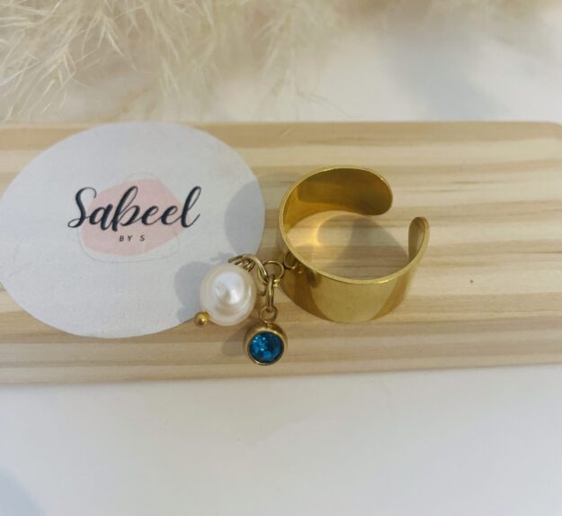 Bague perle eau douce et strass bleu