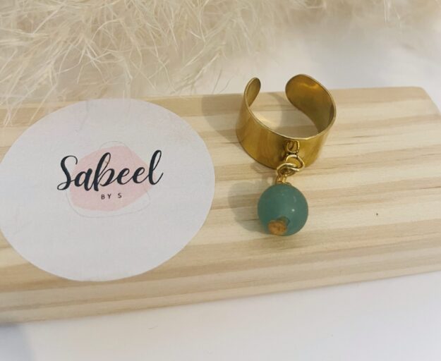 Bague charm pierre naturelle verte