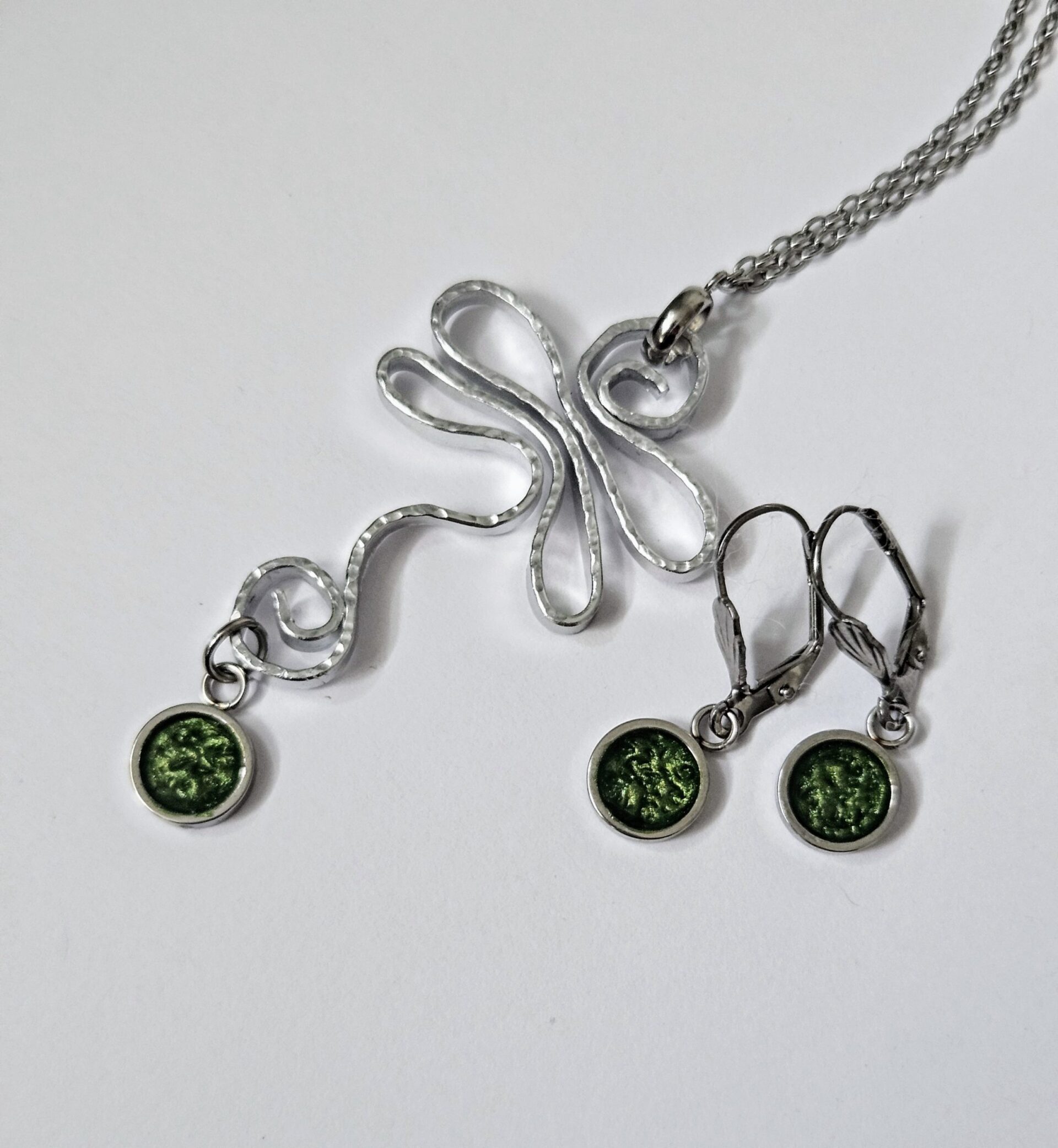 Libellule Pré | Collier et boucles – Image 3